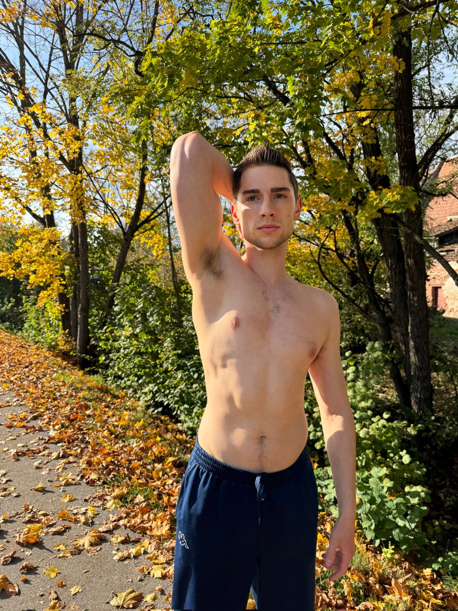 rawsideview's tweet image. Bad memory, good stories.