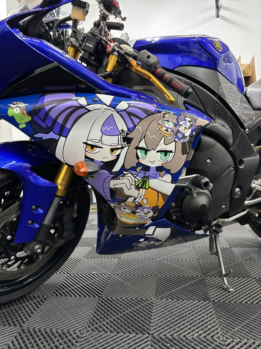 いわーく抱き抱き〜！ｷﾞｭｩｩｩｩﾝ！！🏮🛸💜🏮 tweet media