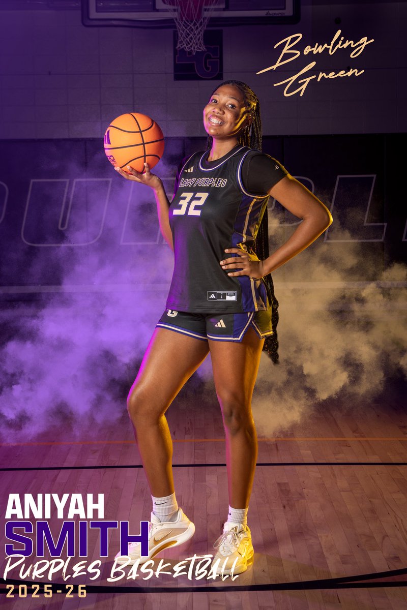 LadyPurpleHoops's tweet photo. Happy 18th birthday Aniyah! We hope you have a great day! 🎉🎁🧁 https://t.co/xS52d2ZvGr
