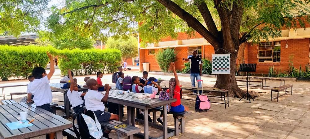 International Chess Federation tweet media