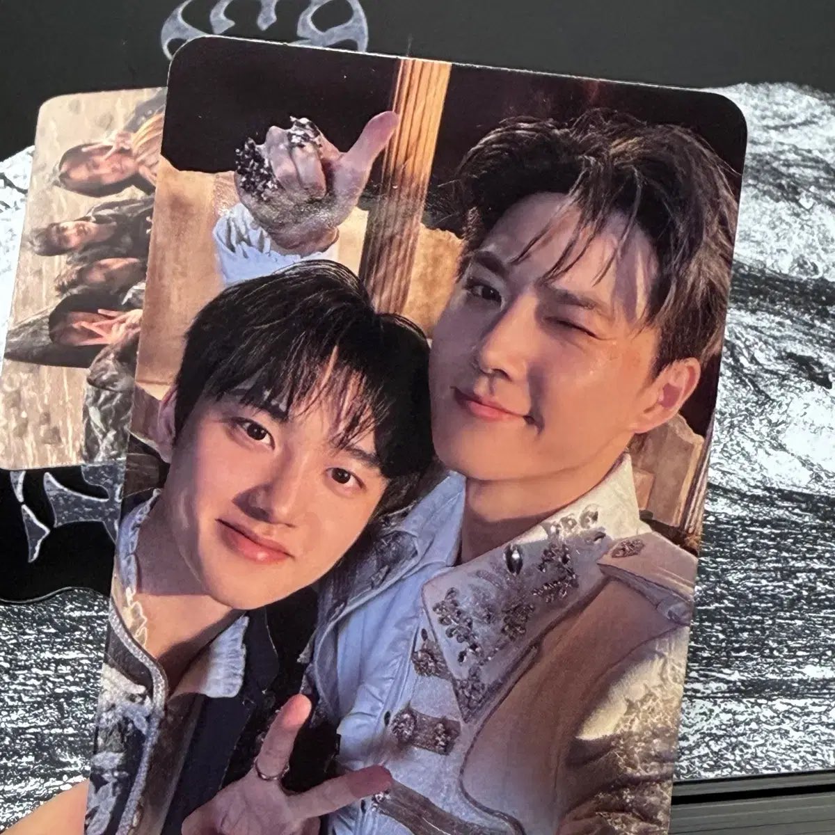 근데 최종컨펌포카는 리더형이 찍은거로 된것까지가 디오코어임