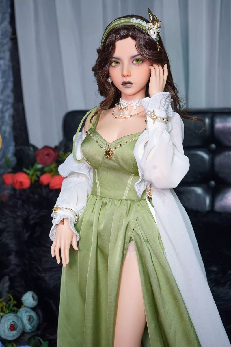 入荷情報】 DOLK SELECTより、60cmドール用ドレス『Bird of paradise