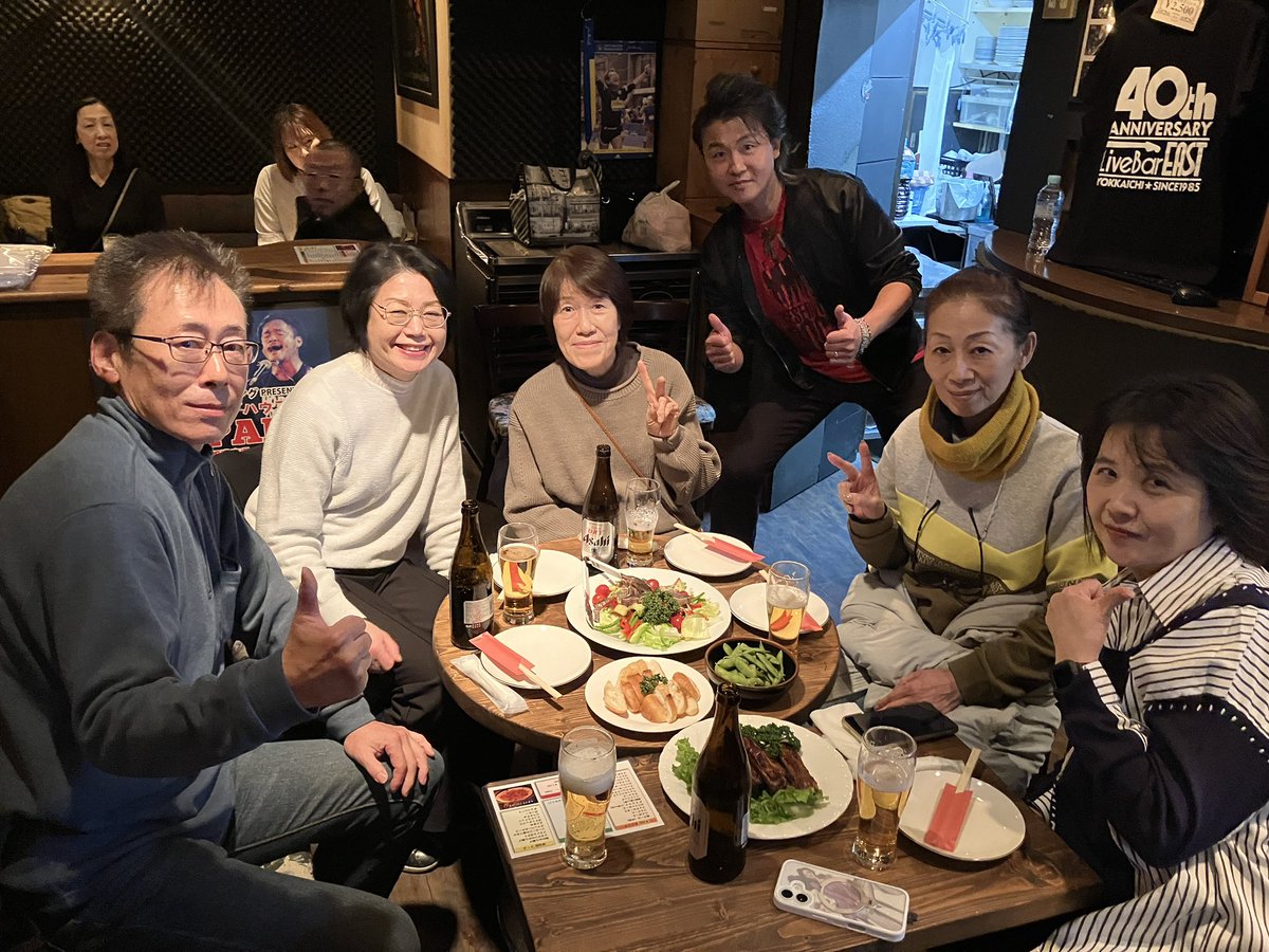 makozuba's tweet photo. 第461回マコ酒RUN
本日のお客様1
#makozuba #CBCラジオ #cbc1053 #四日市 #BAREAST https://t.co/ZEgmY36CCV
