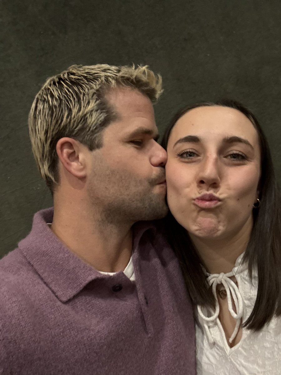 SchenerAlizee's tweet photo. It was so good to be back with my bestie 🥰
So glad to have him in my life 🫶🏻 https://t.co/OCBMIt0UVz