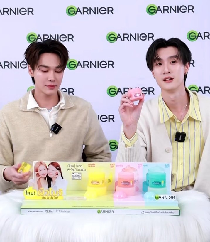 urnora2000's tweet image. ချစ်စရာလေးတွေပါရှင်

#GarnierMochiCreamxDewTee