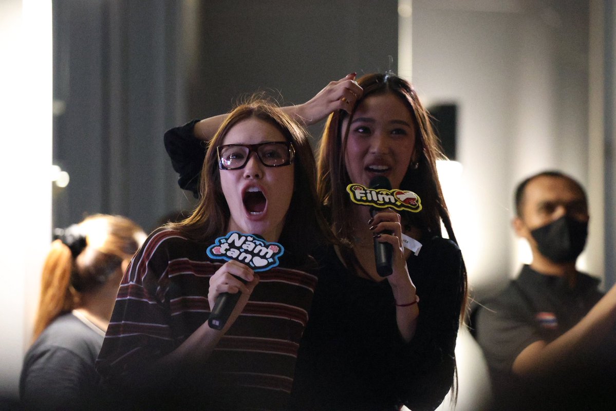 fjlmle's tweet image. 🤣🤣🤣🤣🤣

#NamtanFilm #น้ำตาลฟิล์ม