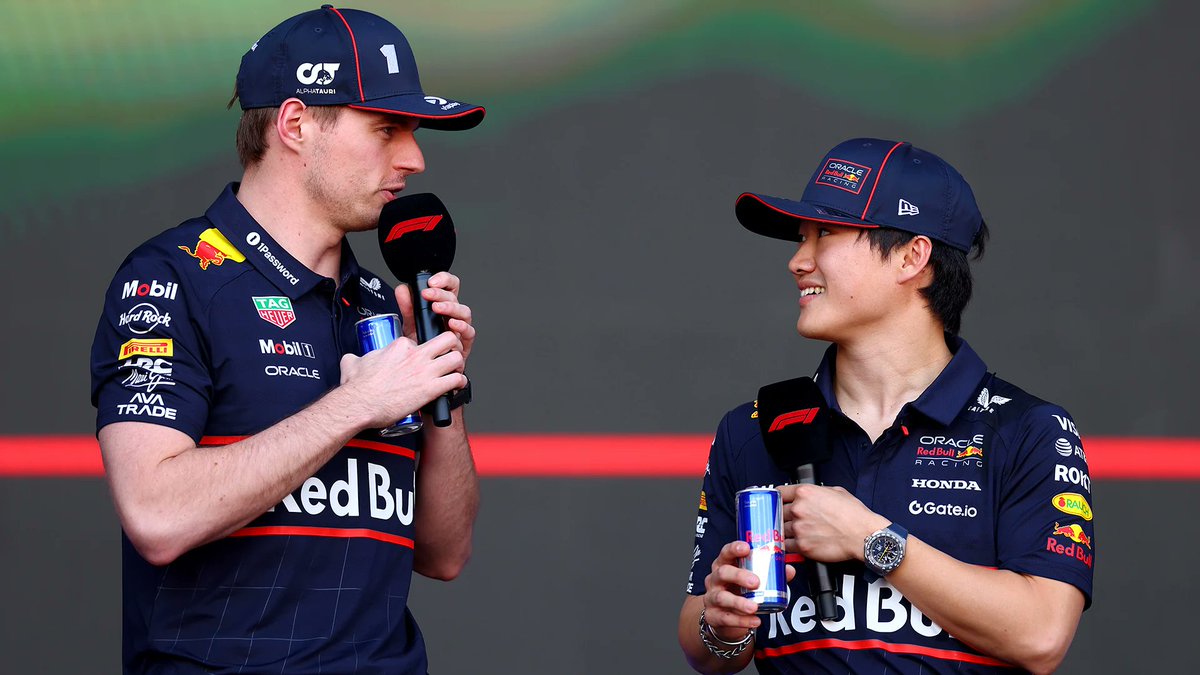 My Team💔
The perfect height difference 😞