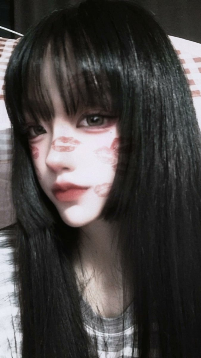 o4o3pm's tweet photo. 머리를 바꿨어요 개인적으로 히메컷의 가장 큰 묘미는 포니테일을 묶었을 때라고 생각합니다 (｡മ⩊മ｡) https://t.co/JdLqVttSZb