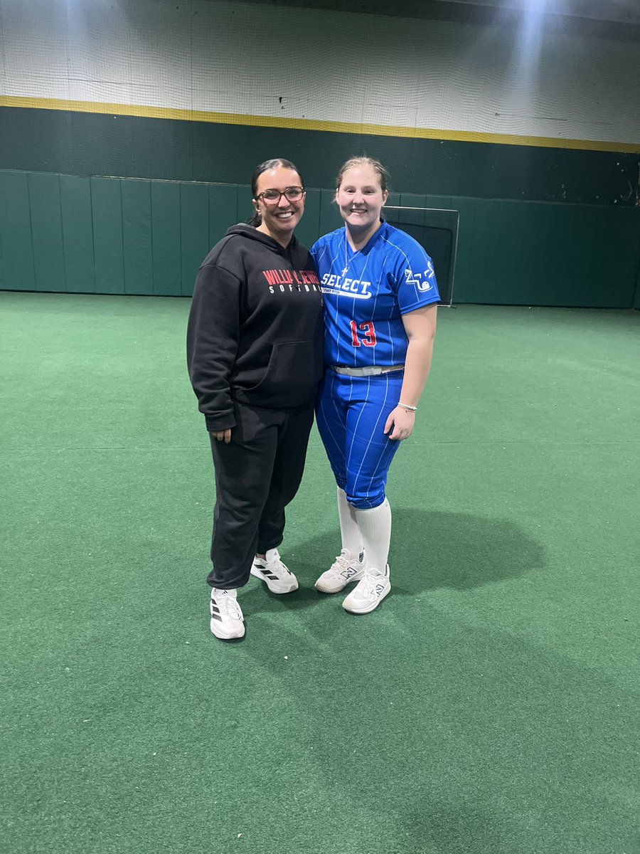 CatRichman_13's tweet image. Thank you @jewellsoftball for hosting a great camp this weekend. I enjoyed meeting all the players and seeing @CoachEmmaRyan again. Thanks for sharing some new drills I can start doing to get better. I hope to be back soon! 
@ejonesrockchalk @TopPreps @onwsoftball…