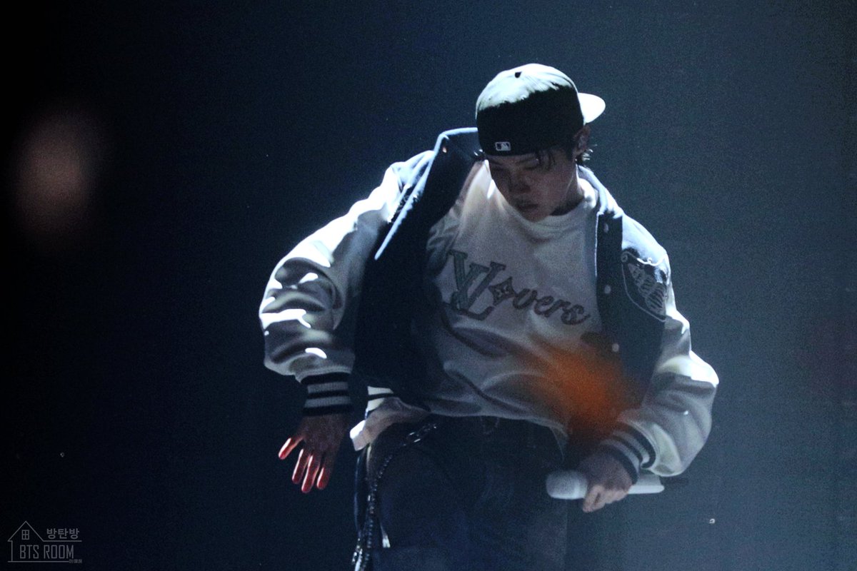 BTS Room 방탄방 防彈房 tweet media