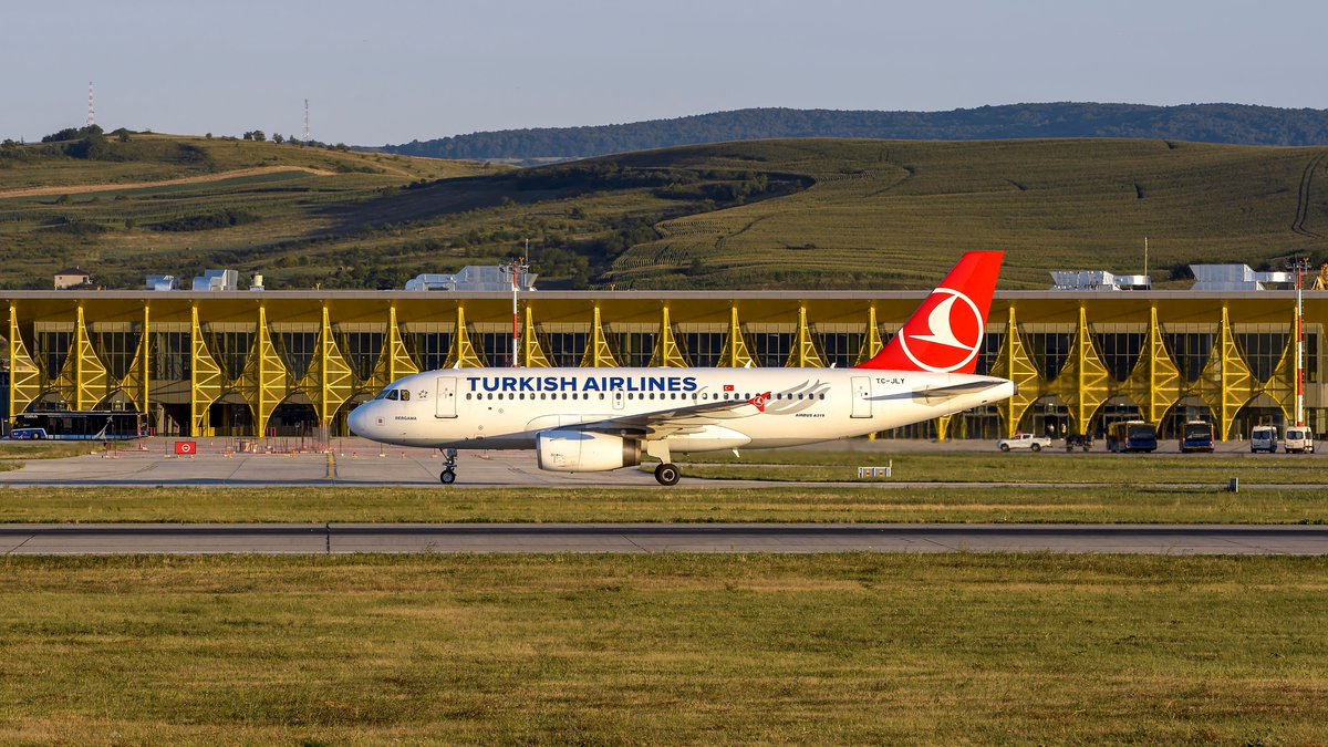 ✈️Aeroportul Internațional Avram Iancu Cluj și compania aeriană Turkish Airlines anunță în premieră dublarea frecvențelor pentru zborurile directe Cluj - Istanbul începând cu sezonul de vară S2026

Detalii aici: airportcluj.ro/comunicat-de-p…

#Aeroport #travel #traveling