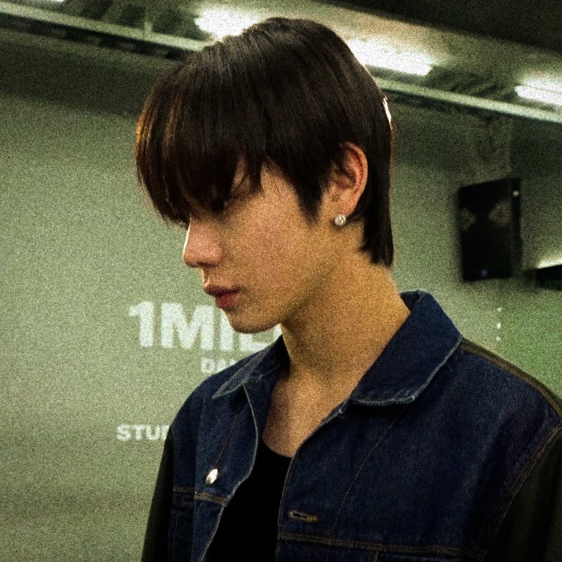 216dollars's tweet image. ohyul looked way too fine in this dance practice