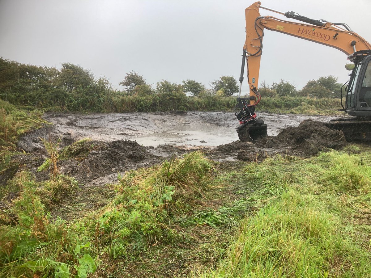 LIFE WADER tweet media