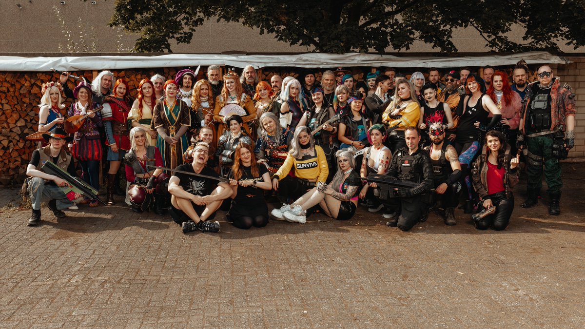 Carolin 🖤 🎮 tweet media