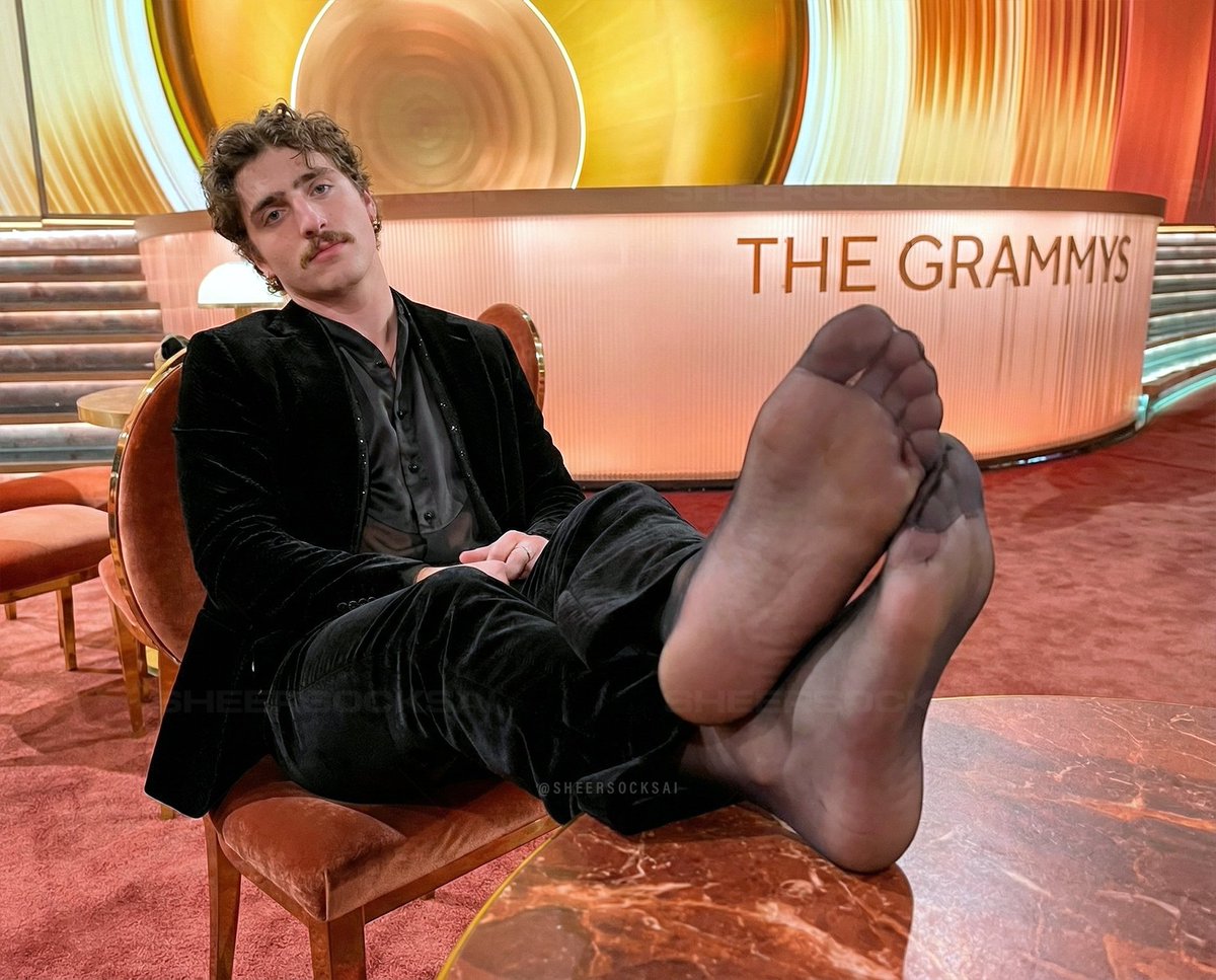 Sheer Socks AI tweet media