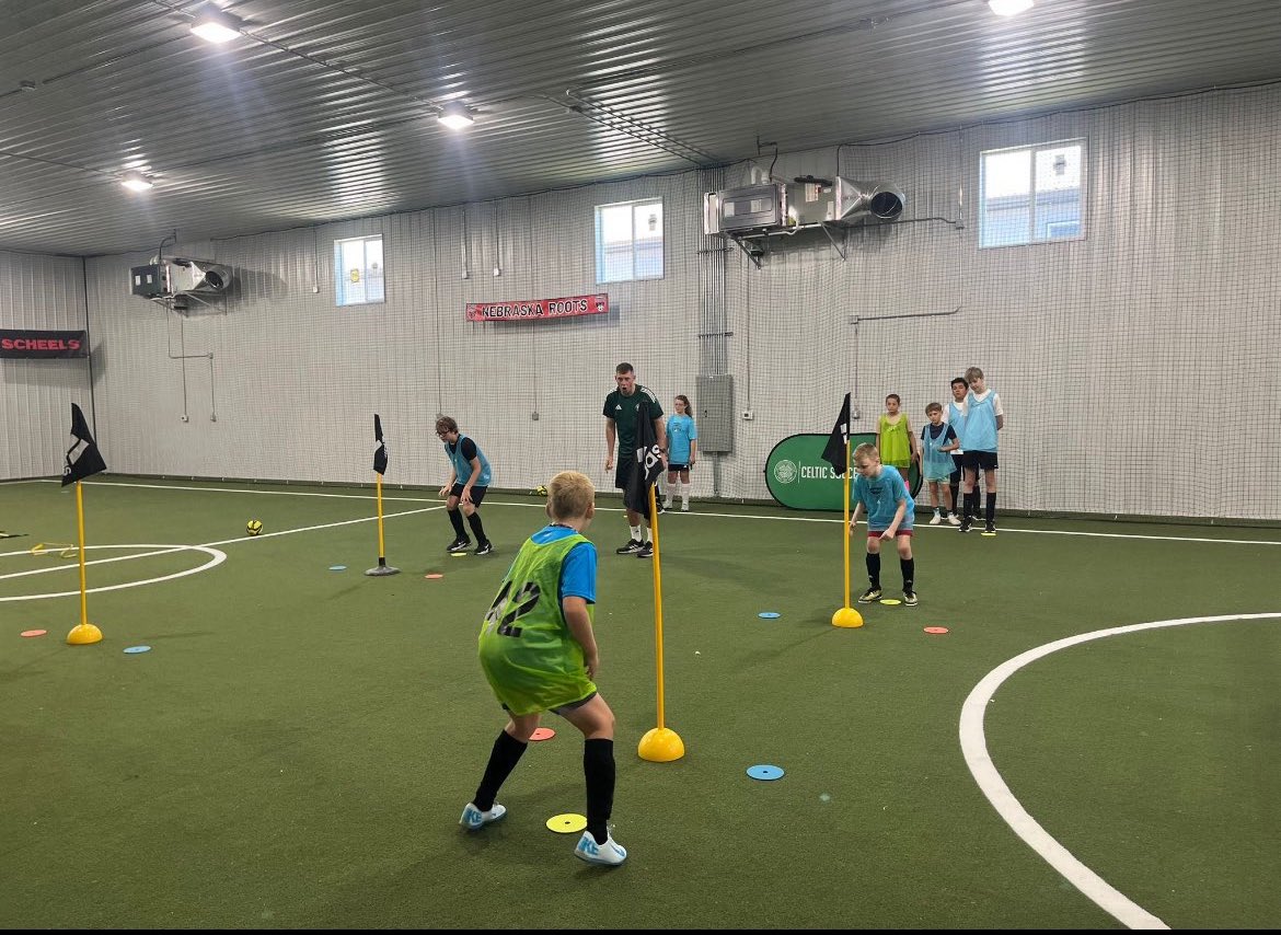 CelticSocAcad's tweet photo. 🍀🏴󠁧󠁢󠁳󠁣󠁴󠁿 Calling all 2012-2019 boys and girls🚨

It’s our futsal open week with very limited spaces remaining👊

Secure your chance below👇

🔗 - https://t.co/XeTfVZbmCk

#CelticFC https://t.co/pWt7KJqli2