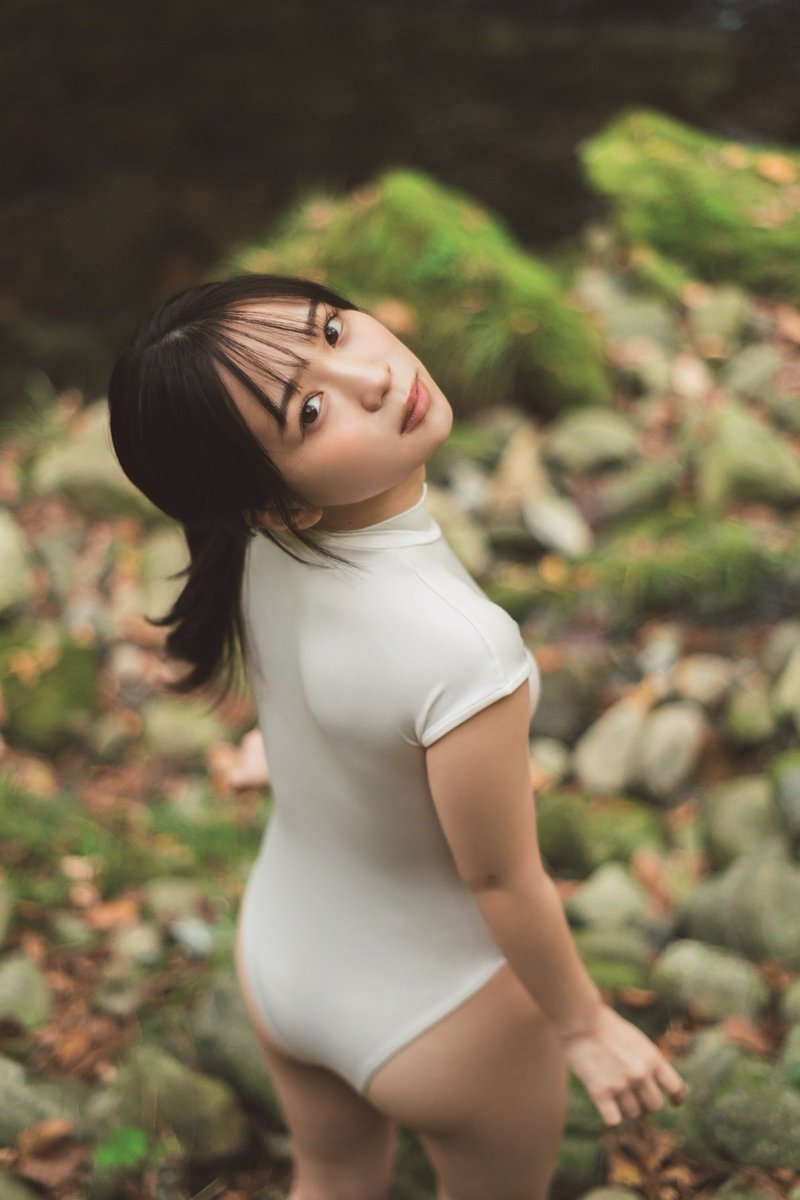 teratera_shiori's tweet image. 本日2/2 #PARADE2026冬号 にグラビア掲載していただきています！！
ぜひゲットしてくださいー！！！📖
