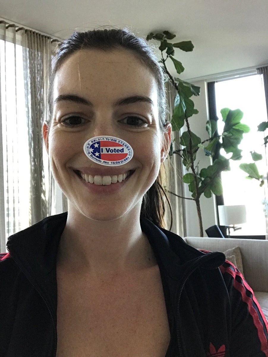 Hathaway Fans Out-reaches Page tweet media