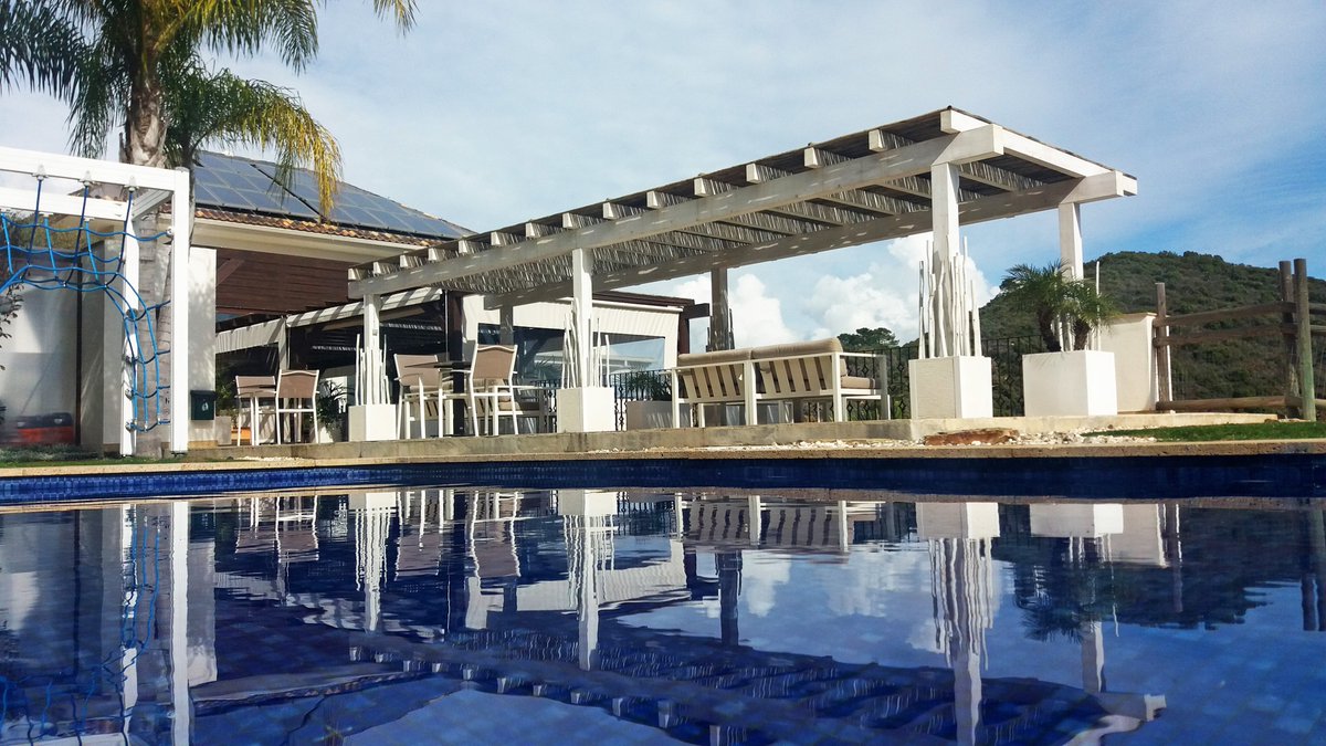 Timber pergolas, your way.

Custom-designed to suit your home, climate, and lifestyle.

👉 Start your project: rebrand.ly/WoodenPergola

#CustomDesign #PergolaLife