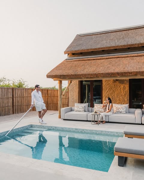 Outdoor spaces that stay cool naturally.

No shortcuts, just smart design and proven materials.
👉 Discover more: rebrand.ly/0055ad

#NaturalCooling #SmartDesign