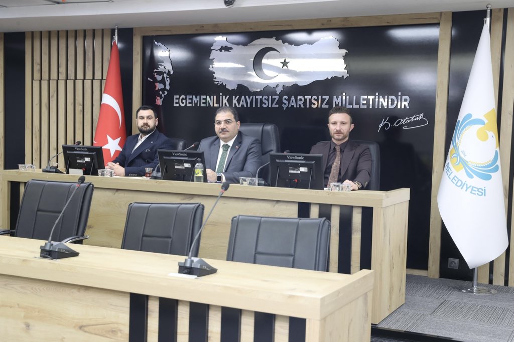 mcanpolatnet's tweet photo. Şubat ayı Belediye Meclis Toplantımızın ilk oturumunu gerçekleştirdik. 

Alınan kararların ilçemize hayırlı olmasını diliyorum. https://t.co/jCetQryEDe