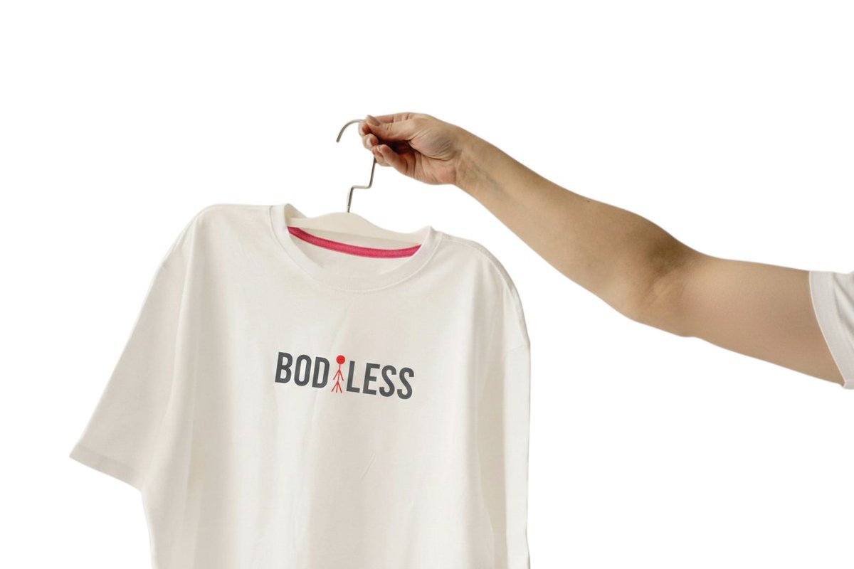 Danamite5036's tweet image. Decided to hub on this challenge 😂 

#GRAMMYs #GraphicDesign #Timeless