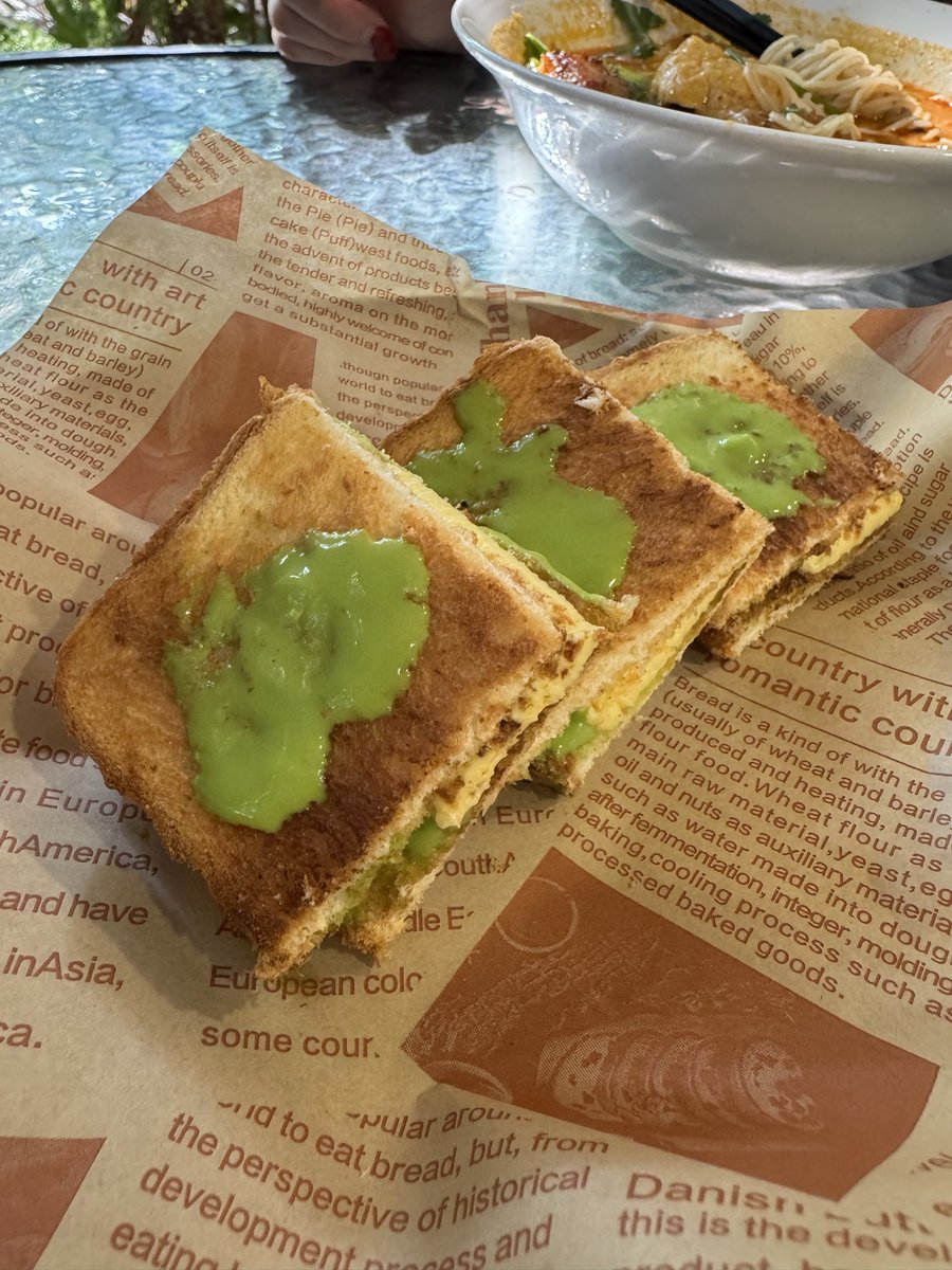 cryptofred58860's tweet image. 《 中山休閑之旅 》

聽說梅花季節來了，來賞花吃下午茶☕️
一切的操作交給 Moltbot 幫我操作吧！

#zhongShan #TeaTime #Moltbot