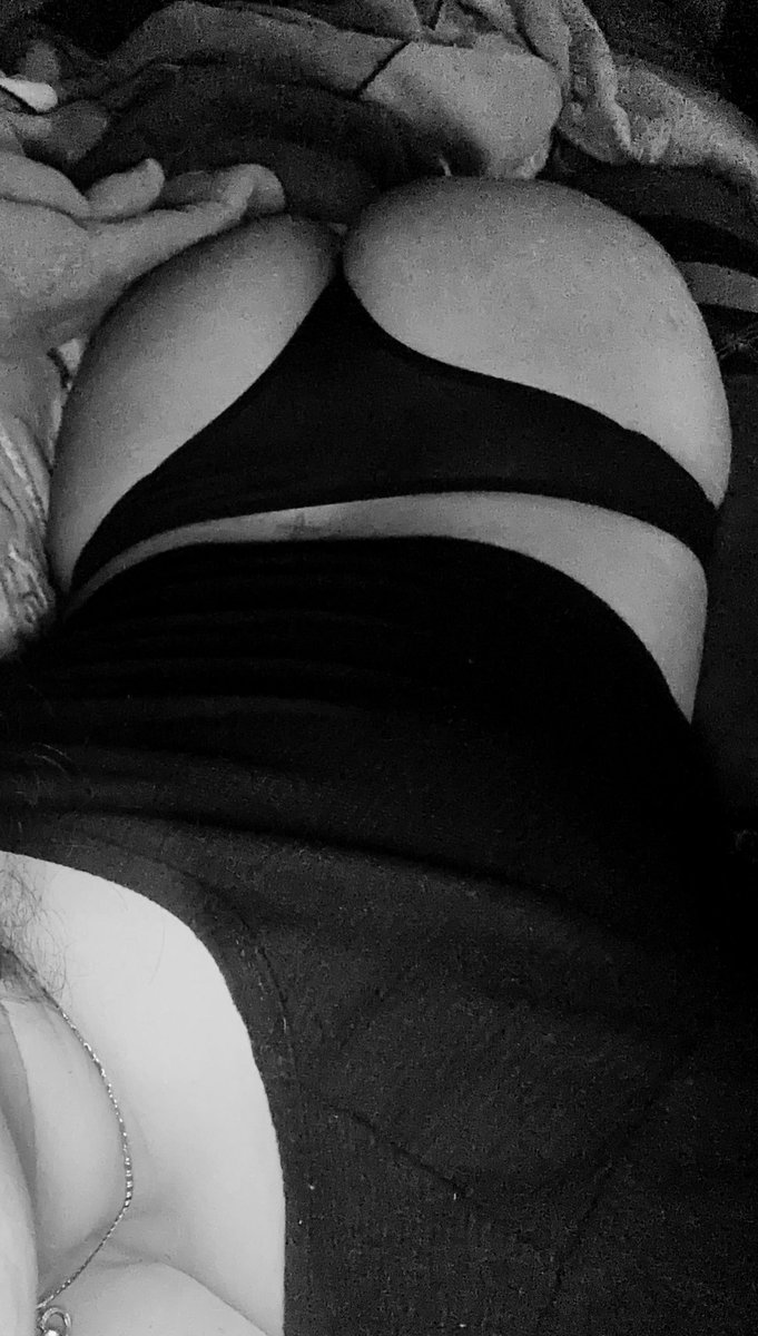shapMor56855's tweet photo. No me morí ni nada pero aquí me dejaron bien caliente el día de hoy 🥹 https://t.co/A1xA3B4GCm
