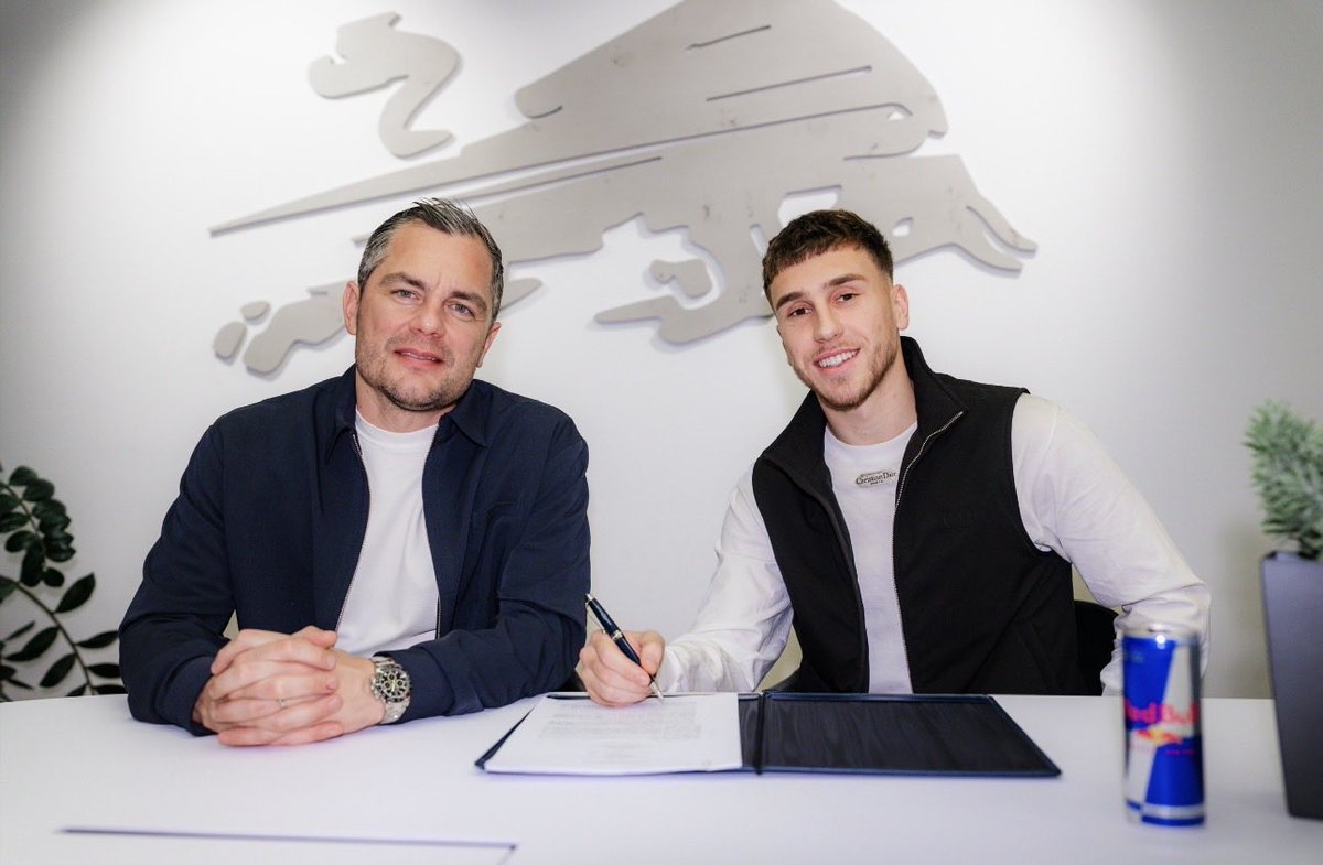 Philipp Hinze tweet media