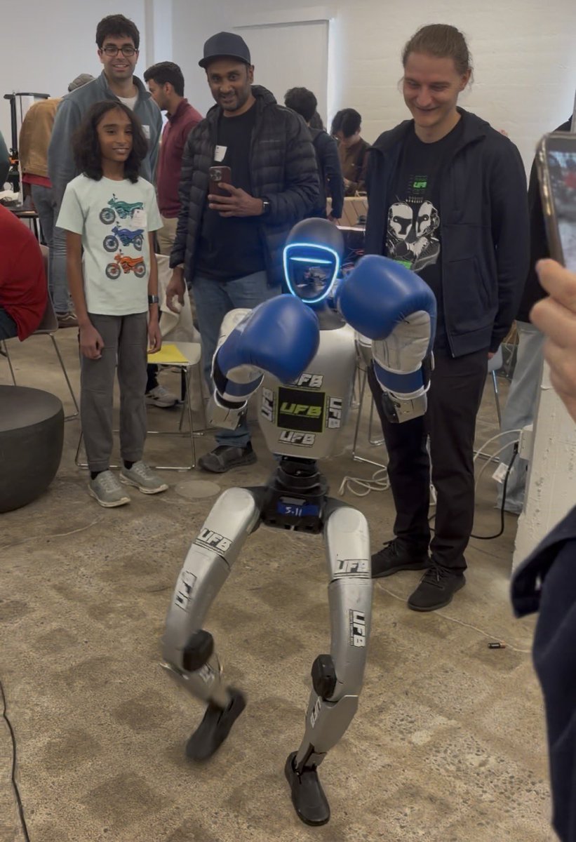 The past two days felt like a dream! We hosted the largest Physical AI Hackathon at Founders Inc. Everyone was fully locked in it made all the effort worth it!

Thanks to everyone who made it possible! <a href="/DhruvDiddi/">Dhruv Diddi</a> <a href="/astridwilde1/">Astrid Wilde 🌞</a> <a href="/DevSodhi/">Devinder Sodhi</a> and the whole <a href="/fdotinc/">Founders Inc</a> team!!