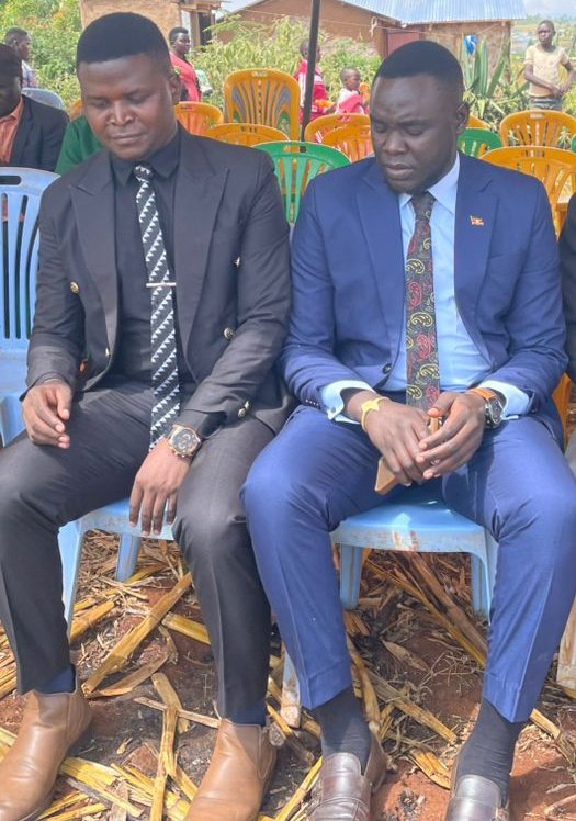 NiwaherezaBless's tweet photo. Just in;
Our @NUP_Ug Head of institutions Wing
AKISO BENJAMIN OPPRESSED
Former Guild President @kyambogou
Former Toroma county MP Aspirant
@AkisoBenjamin has been arrested
#FreeAkisoNow
#PeacefulProtestisNotAcrime
@HEBobiwine @brucenahabwe1 @NinyeTabz @Owekisad @DailyMonitor https://t.co/c8rxQSL4Ad