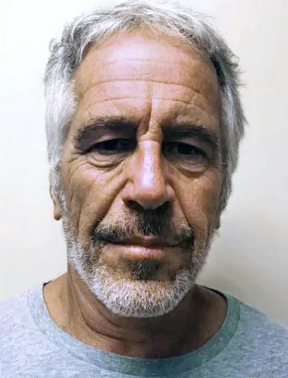 Jvnior's tweet image. 🚨 BREAKING:

Turkey allegedly sold THOUSANDS of UNDERAGE children to Epstein's island for $200 million, smuggling them out by private plane.