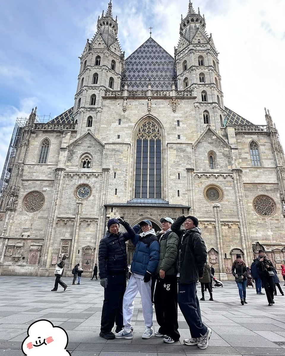 사진 더 풀어줘,,,