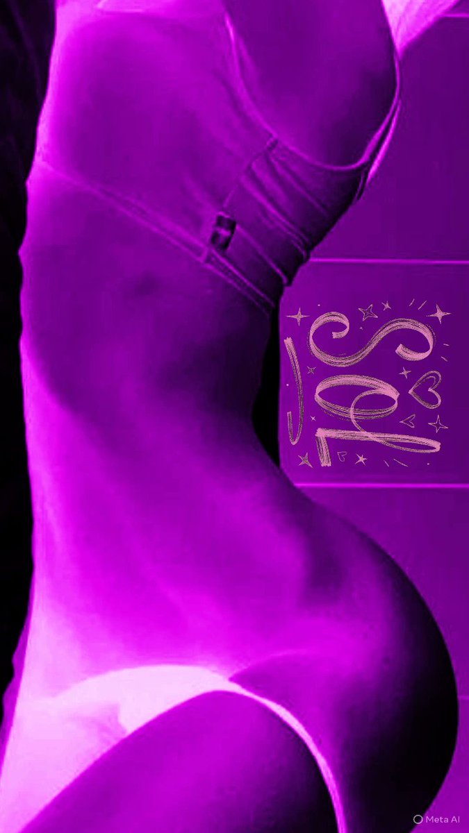 🩷 𝔖𝔬𝔩 🫦 tweet media