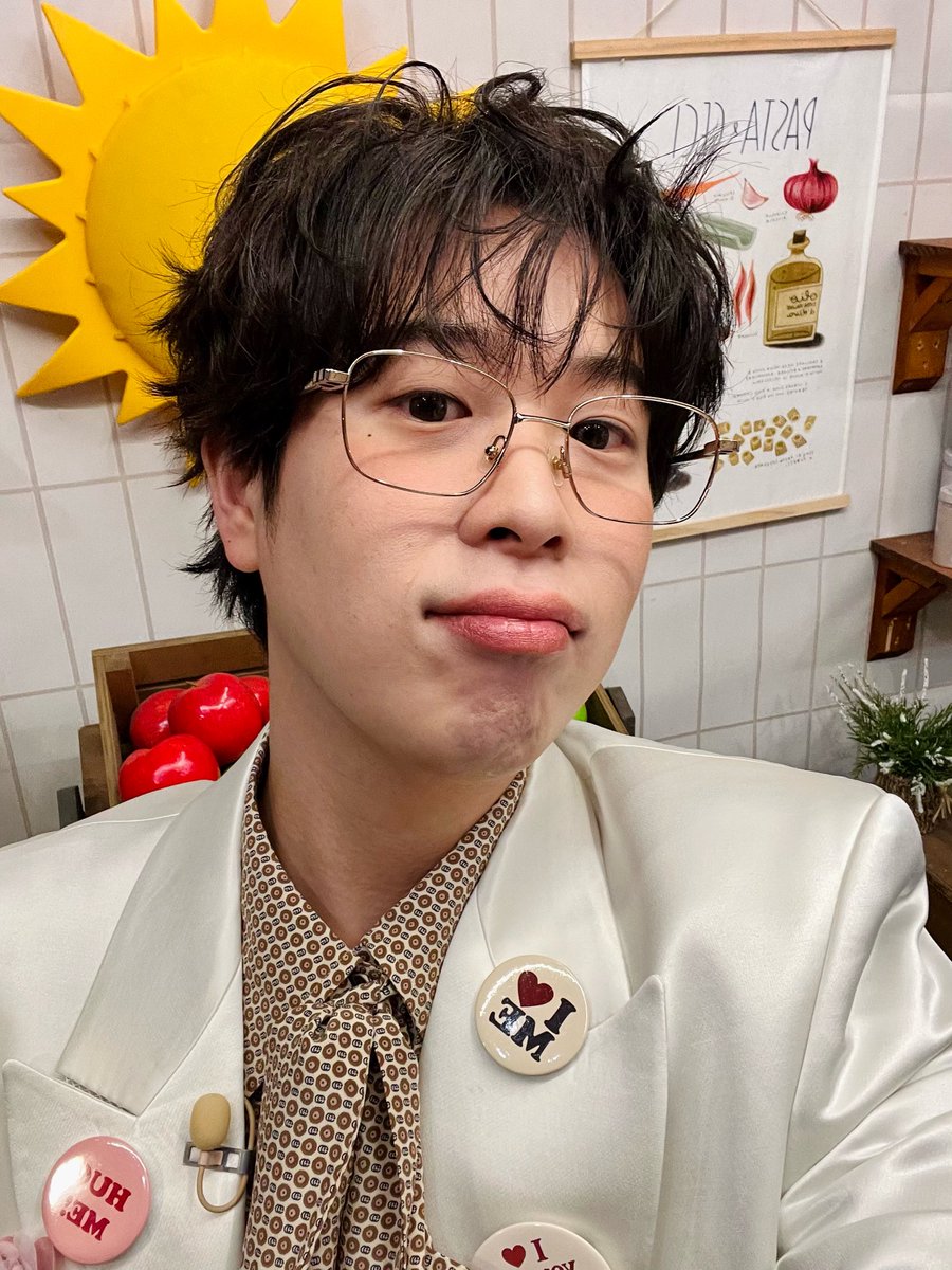 생일축하해 지훈아 💝💘💖💕💞💓💗
#서른네번째_피오오른_너란꽃