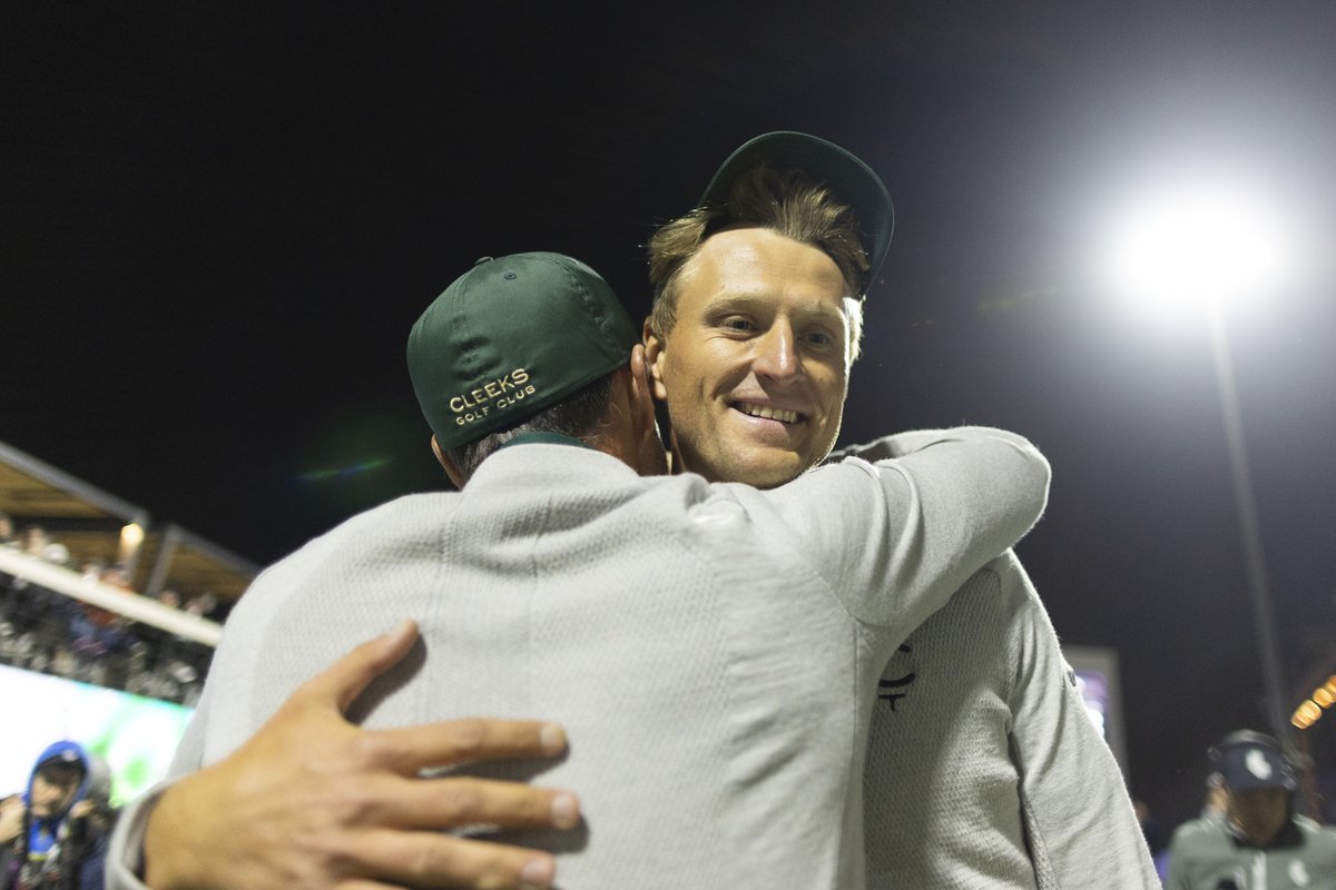 Adrian Meronk tweet media