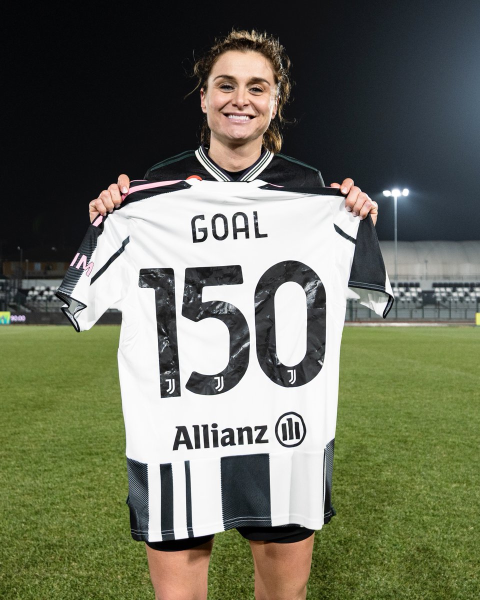 Most appearances (238) for Le Bianconere ✨
150th goal in black and white 🔥

A record-breaking weekend for Cristiana Girelli 🤍🖤

#UWCL || <a href="/juventusfcen/">JuventusFC 🇬🇧🇺🇸</a>