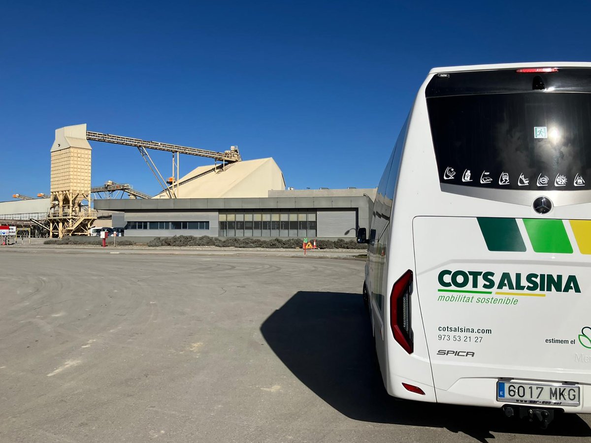 cotsalsina's tweet photo. Avui us mostrem imatges de la sortida, amb l’Escola de Sobreestants @E_sobreestants, fins a Balaguer, amb visita a la Planta de Sorigué @plantaproject, entre Mernàrguens i Balaguer, en el complex industrial la Plana del Corb.
Una excursió molt instructiva i profitosa.
#cotsalsina https://t.co/zm7MptnfKZ