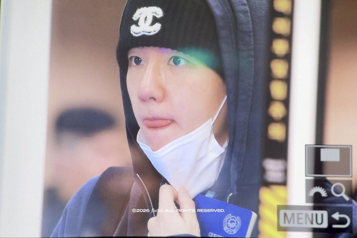 𝒇𝒍𝒖𝒕𝒕𝒆𝒓. tweet media