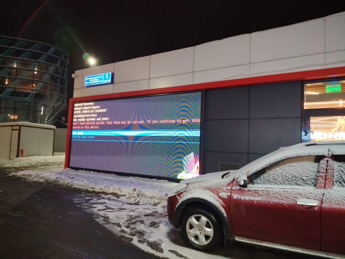 Daniel M. (@danielmyslivets) on Twitter photo 