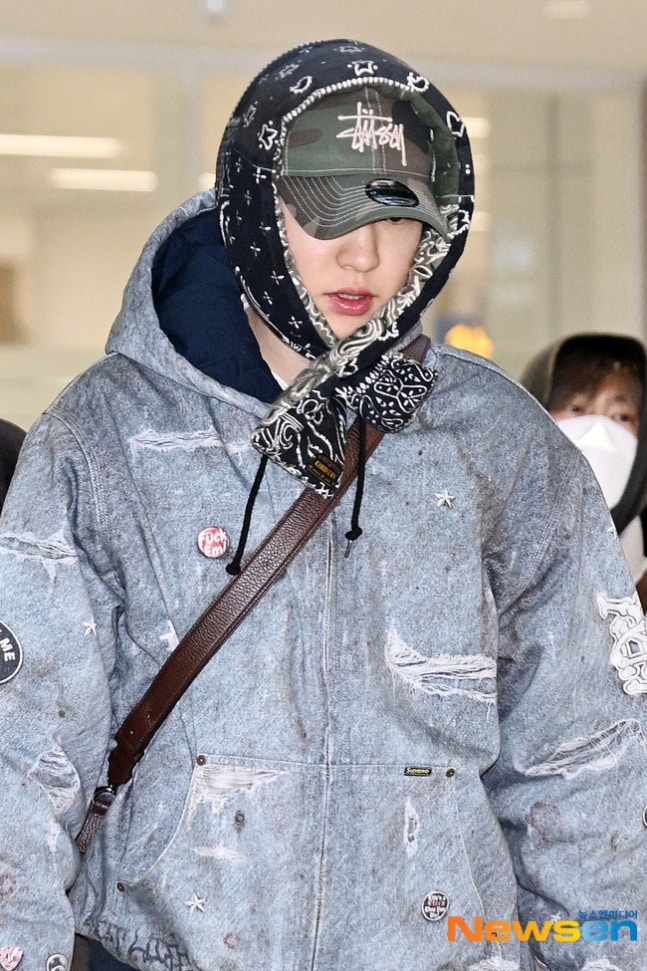 no_loey_no_life's tweet photo. 엑소 찬열 ‘레드빛 입술’
https://t.co/1Zz2pDEBcc

엑소 찬열 ‘멋짐 폭발’
https://t.co/DNynUzQTEN

엑소 찬열 ‘귀여운 목도리 패션’
https://t.co/ZlaXXa7POT

#CHANYEOL #찬열 https://t.co/LSPP7XusO4
