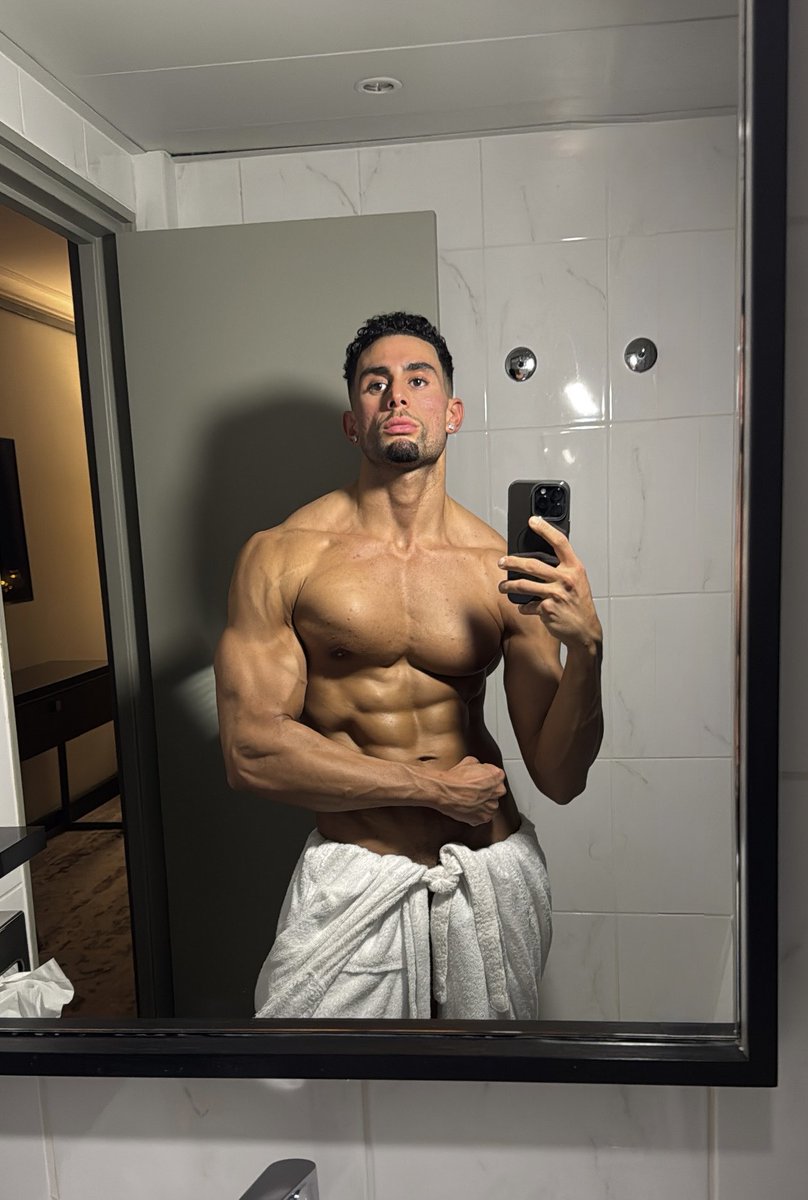 rollpapi tweet media