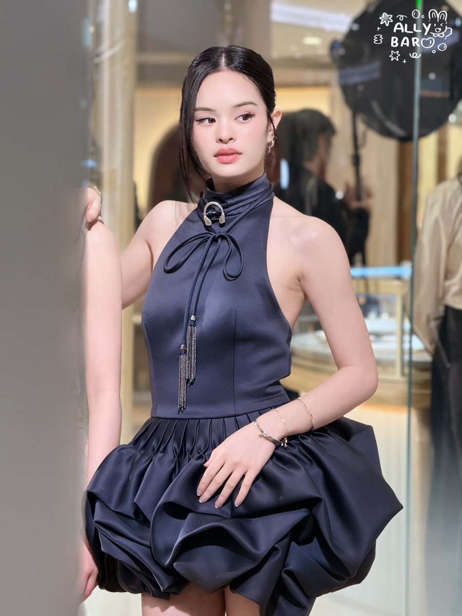 allybarofficial's tweet photo. 🖤✨💎

#sirivannavariemporium
#sirivannavarihj #sirivannvarifj 
#ALLY #allynitibhon #แอลลี่ https://t.co/3T5LZhHdoq