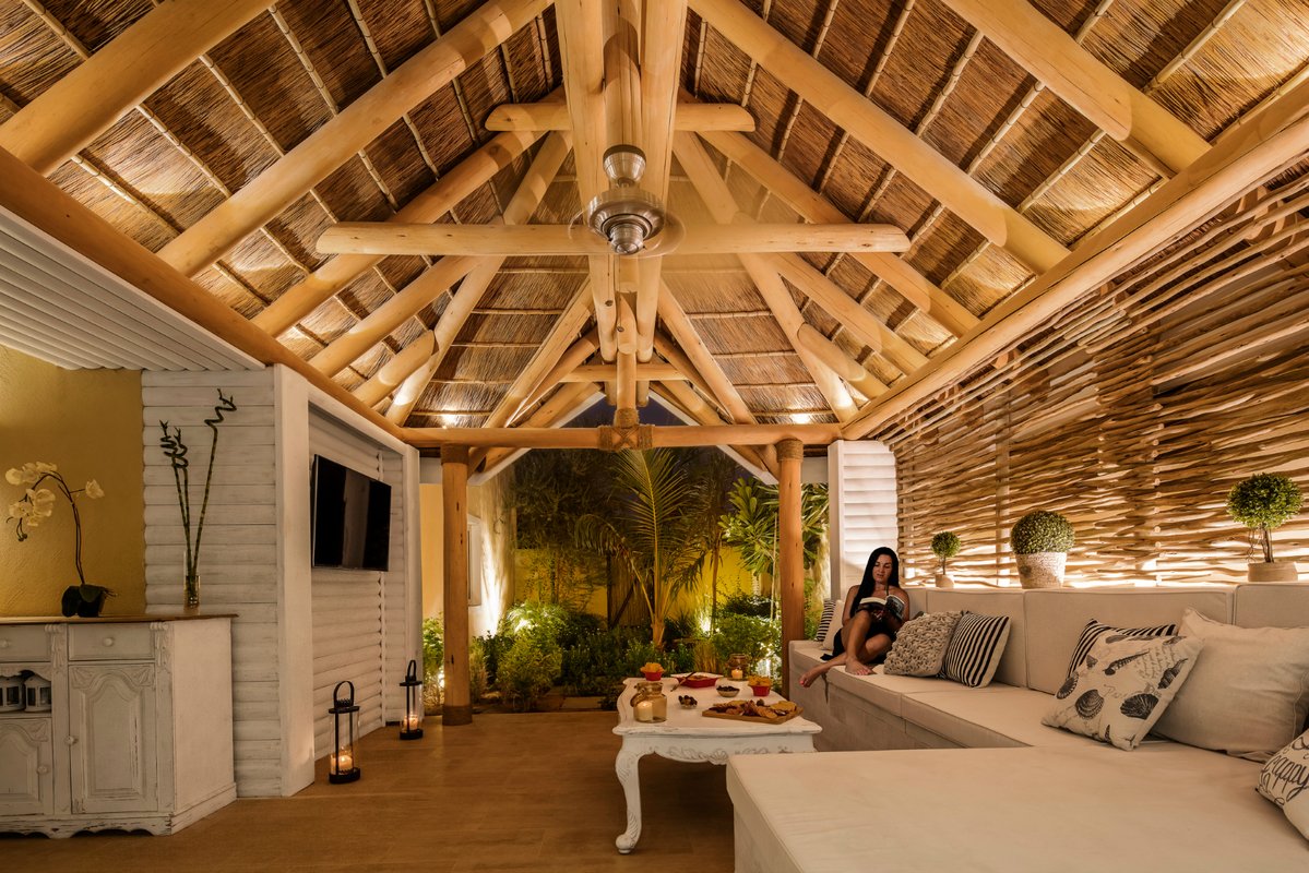 More shade, less heat.

Natural materials outperform many modern alternatives.
👉 Read the benefits: rebrand.ly/to4keg2

#Sustainable #Timber #Wood #Outdoors