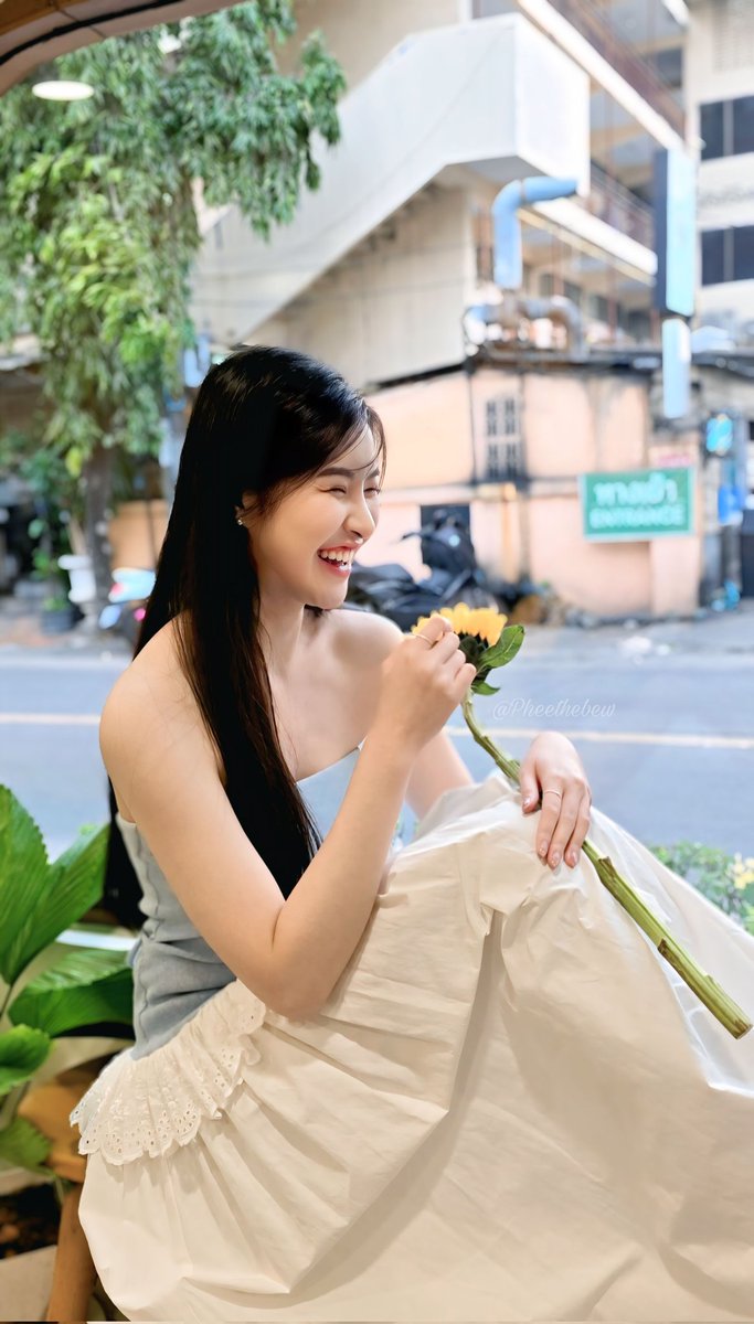 pheethebewFBAL's tweet photo. ขอให้มีรอยยิ้มแบบนี้ไปทุกๆวันเลยนะ 💖💝
#Buapinkk​
#ด้อมเยลลี่รสนมผง
#inthe8ight https://t.co/RFfIC1wqY4