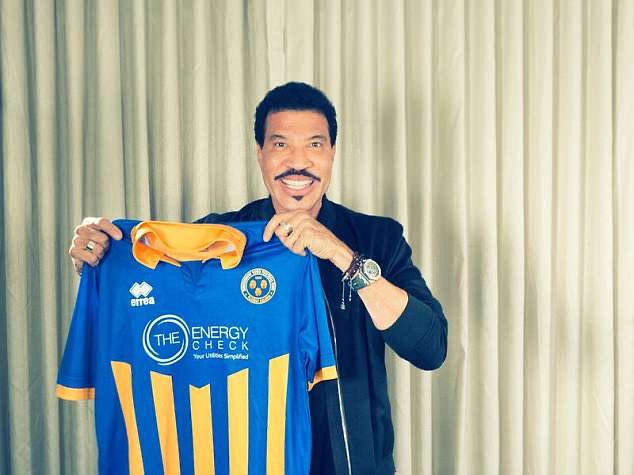 𝙇𝙤𝙜𝙖𝙣 🏴 tweet media