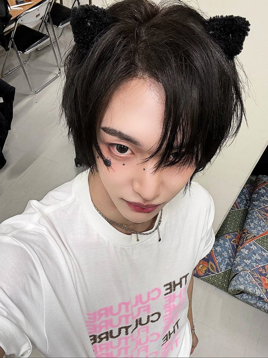 _my1bin's tweet image. 삔냥이실존..