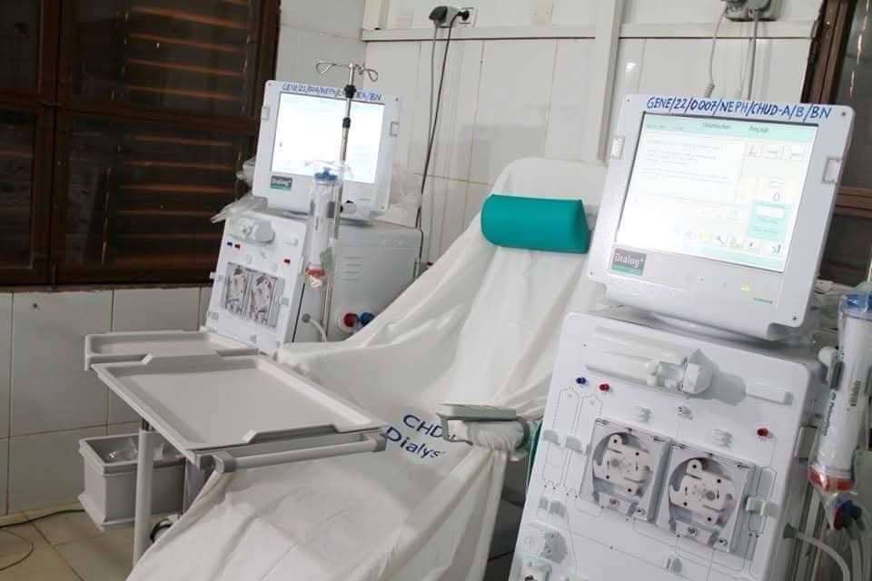 🇧🇯 𝗩𝗼𝘀 𝗿𝗲𝗶𝗻𝘀 𝘃𝗮𝗹𝗲𝗻𝘁 𝗱𝗲 𝗹'𝗼𝗿 : 𝗻𝗲 𝗹𝗲𝘀 𝘀𝗮𝗰𝗿𝗶𝗳𝗶𝗲𝘇 𝗽𝗮𝘀 !

On pense souvent que l’insuffisance rénale, c’est "une maladie de vieux". Détrompez-vous. De plus en plus de jeunes voient leur vie basculer à cause de gestes banals.

𝙇𝙖 𝙧𝙚́𝙖𝙡𝙞𝙩𝙚́