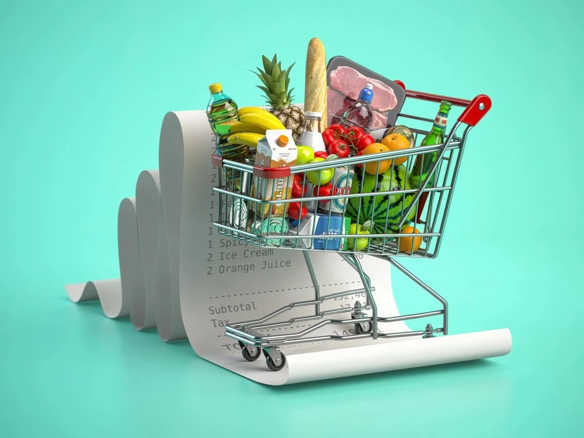 L10TH5RZ's tweet photo. 3️⃣(pt.2)
Au niveau #économique et #social:
• Coût de la vie élevé (#logement, garde d’enfants, #inflation) => frein aux naissances (varie selon la #classesociale).
• Parcours professionnels précaires (CDI tardifs, #études longues, instabilité) => report des naissances. https://t.co/XpJJv01wAw