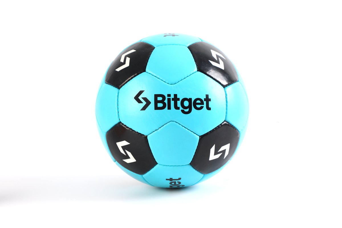 flyiiawei's tweet photo. 宝子们，快来参加 Bitget 新手活动啦！！

只需要完成1000U合约交易量，
就能立即获得5U空投！！

上榜还可以获得8888U、
6666U、4666U、2666U、1588U 红包！

然后还有福利哦，留 #Bitget UID 抽4个小伙伴，
每人一个Bitget 周边足球！！

没注册的小伙伴赶紧来吧 👇
https://t.co/yLbfQThlvB https://t.co/VvyzryIQD0